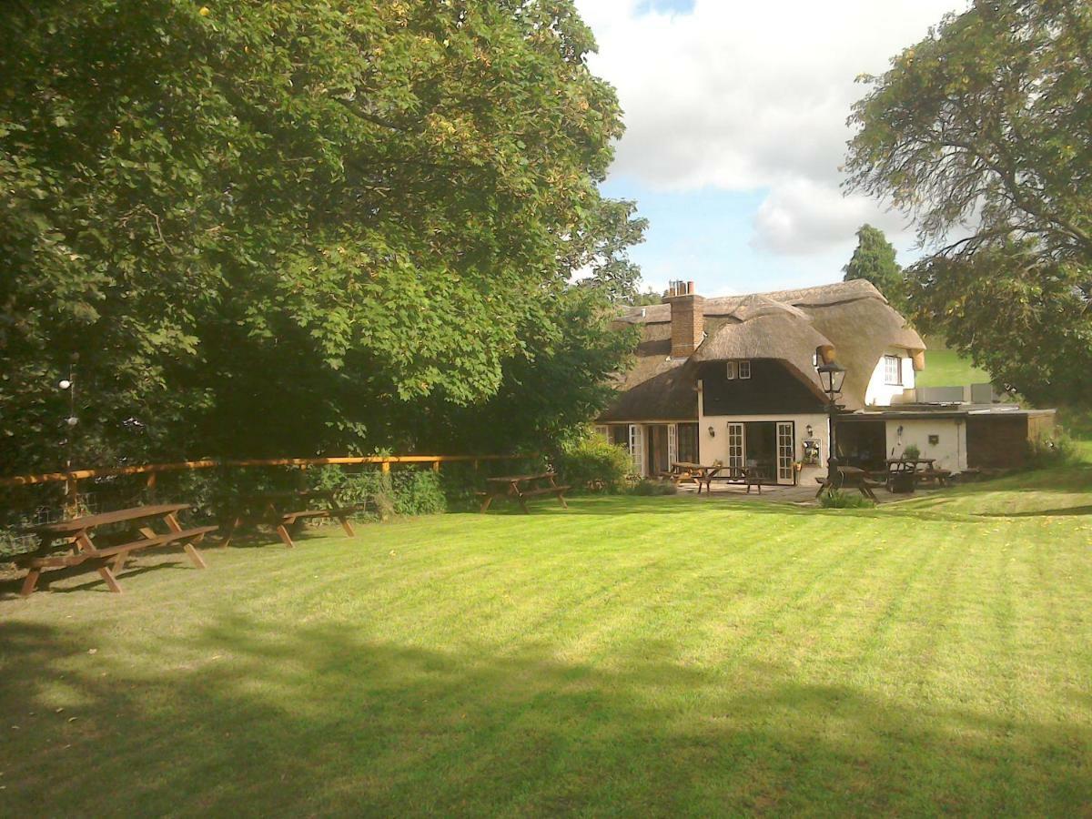 The Crown Inn Alvediston Экстерьер фото